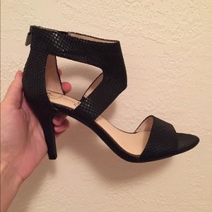 Jessica Simpson Reptilian Black Heels